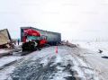 Жёсткое ДТП с тремя большегрузами и легковушкой произошло в Тюменской области