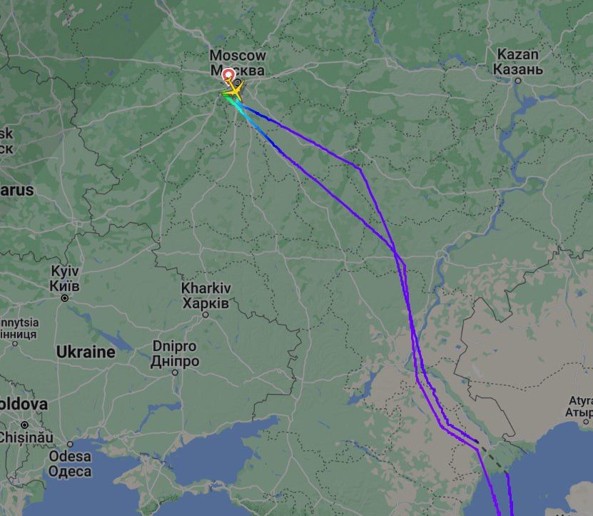   UTair,     ,       Flightradar24