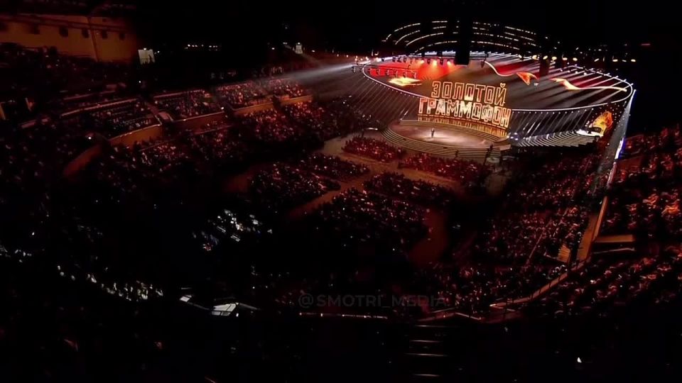 Спасибо за концерты для наших бойцов на линии боевого соприкосновения — Денис Майданов