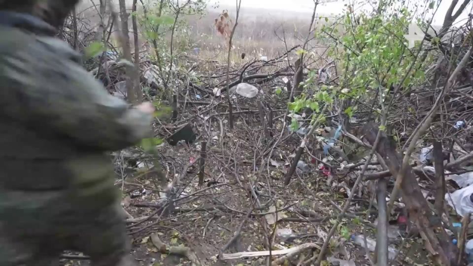 Экипаж танка Т-72Б3М уничтожил склад боеприпасов и позицию ВСУ под Красноармейском