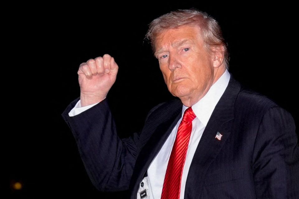          ,       Air Fore One,  Reuters