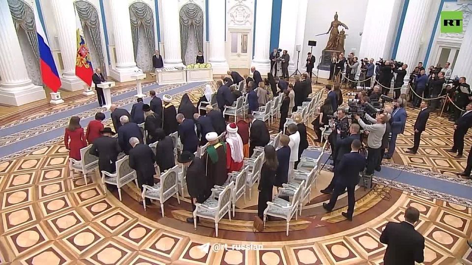 Великая сплочённость, ответственность народа России и его долг перед Отечеством позволили укрепить государственные устои