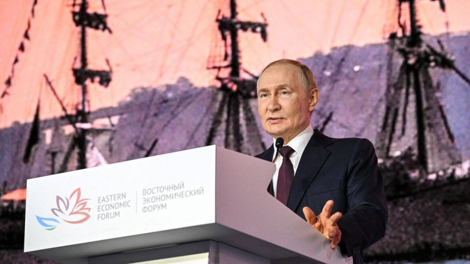 Глава государства поручил расширить практику применения офсетных контрактов