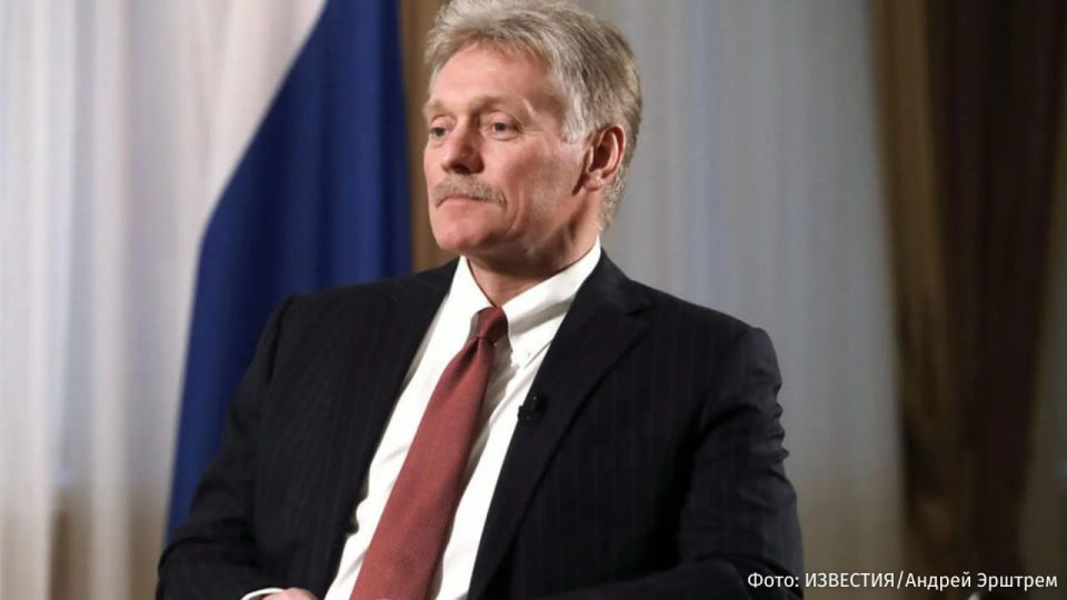 Президент России Владимир Путин в ходе совещания с членами Совбеза дал поручение изучить целесообразность ядерных испытаний, а не начать непосредственную подготовку к ним