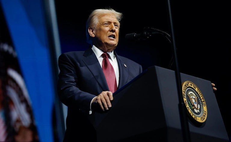           ,        ,  The Wall Street Journal    