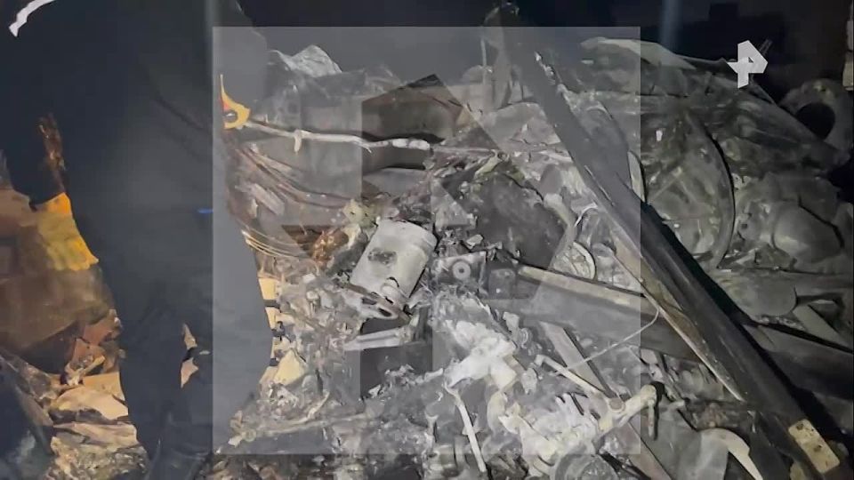 На кадрах РЕН ТВ — место крушения вертолета Ка-226 в Дагестане