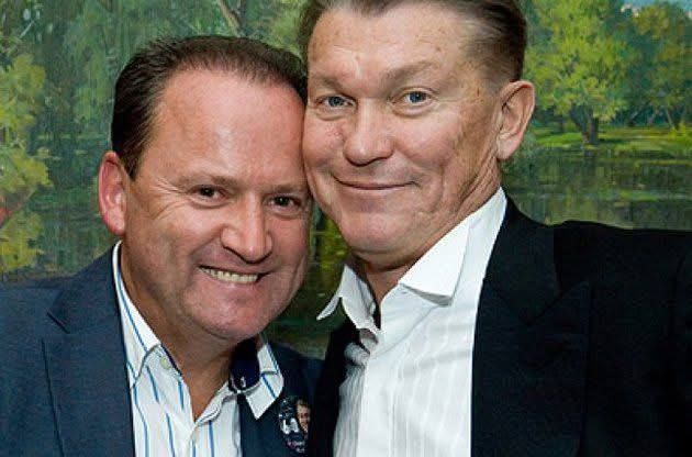 Александр Сосновский: Олегу Блохину -73. Он учился на год старше в той самой школе 144 на Чоколовке ( Соломенка)