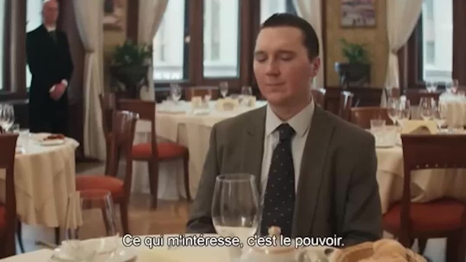 Вышел первый трейлер фильма "Кремлёвский волшебник" с Джудом Лоу в роли Владимира Путина