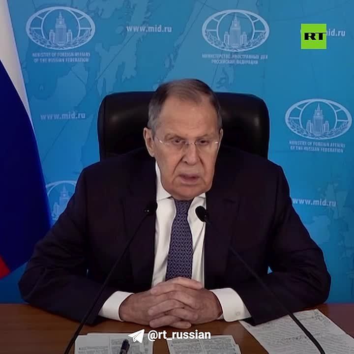 «Мы хорошо, вежливо, без каких-либо срывов поговорили. Подтвердили в принципе движение на основе пониманий Анкориджа и на этом расстались»