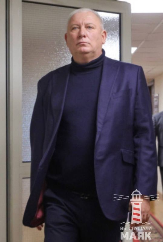 Госдума дала согласие на запрос Генеральной прокуратуры на лишение неприкосновенности депутата Анатолия Вороновского по статье 290 УК РФ (получение взятки)