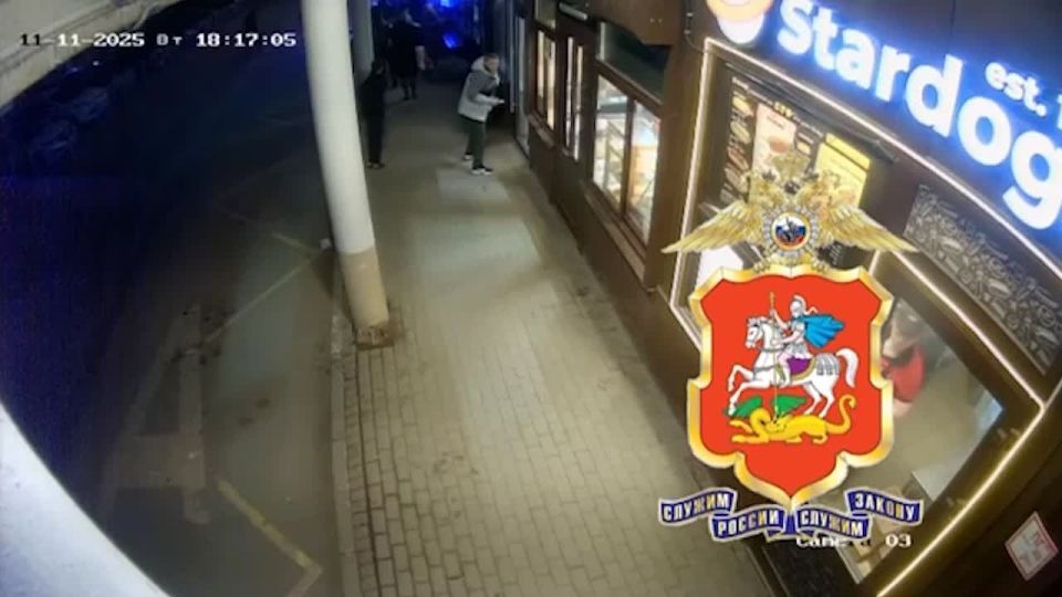 Момент наезда багги на пешеходов в подмосковном Тучково