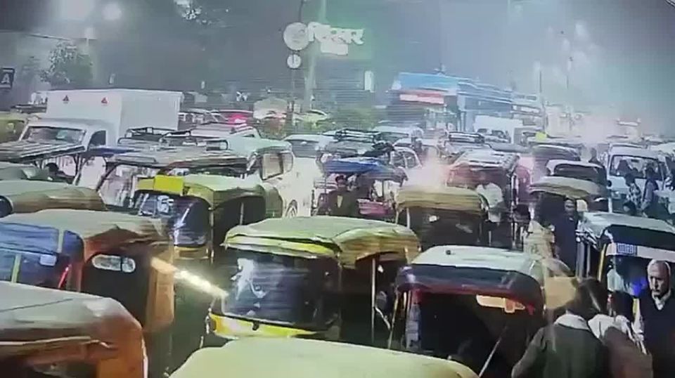             6      -,    1992     ,     