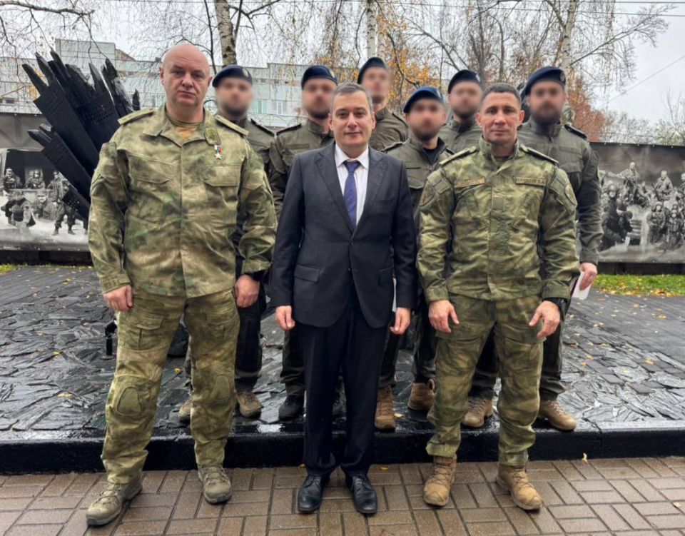  :   .            -       ...