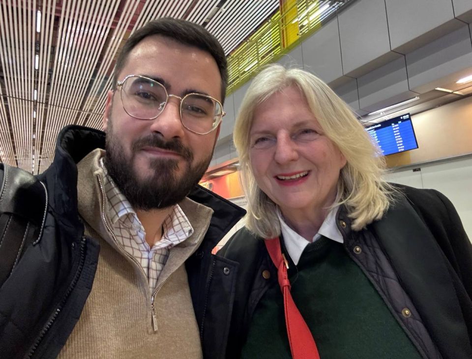 Аббас Джума: Мы с Карин Кнайсль прилетели в Екатеринбург, чтобы выступить на форуме «Экспортный марафон», в котором также примут участие эксперты мирового уровня – те, кто выступал на Петербургском международном...