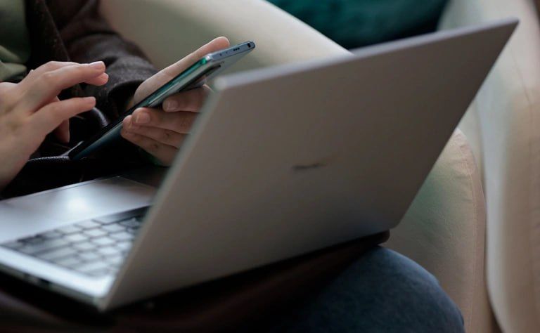  ,  ,      ,         -  