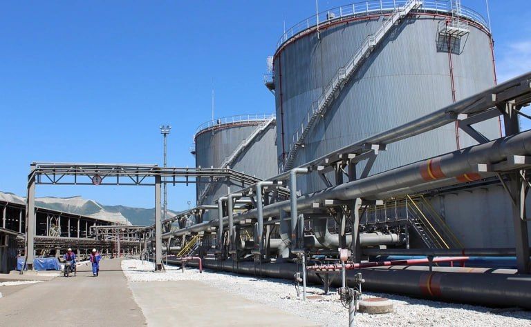 Из черноморского порта Новороссийска приостановлен экспорт нефти после атаки беспилотников