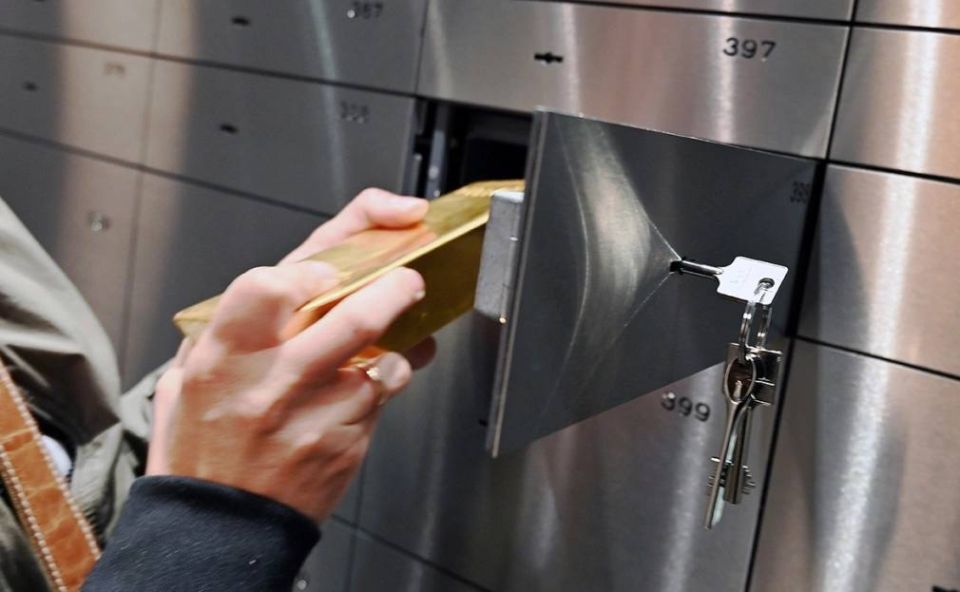 Объем незарегистрированных закупок золота Китаем может более чем в десять раз превышать официальные показатели