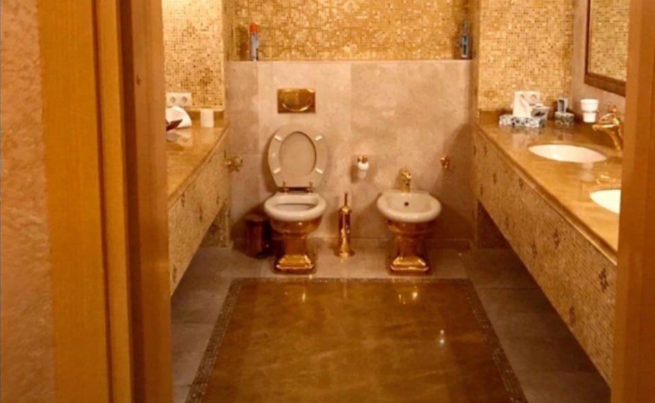       ,               ,      ...