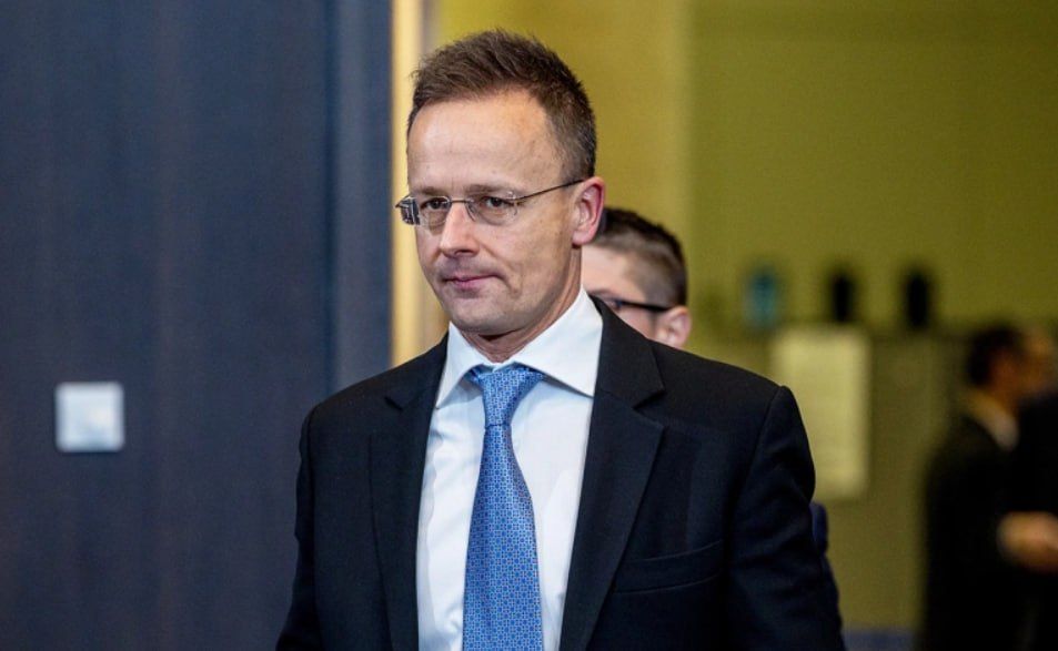 Власти Венгрии не допустят «украинскую мафию» в ЕС, а «низкокачественное украинское зерно» — на европейский рынок, заявил глава МИД страны Петер Сийярто