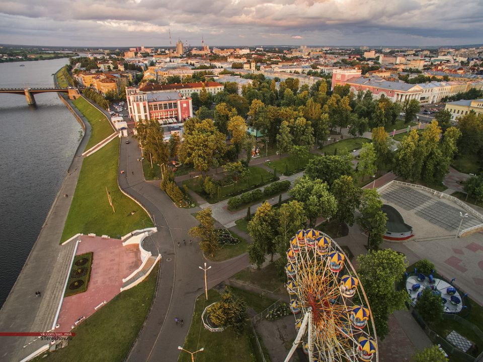 Индия намерена расширить экспорт морепродуктов, в том числе креветок, в Россию, страны Европейского союза и Австралию, заявил министр торговли и промышленности страны Пиюш Гоял в интервью The Economic Times