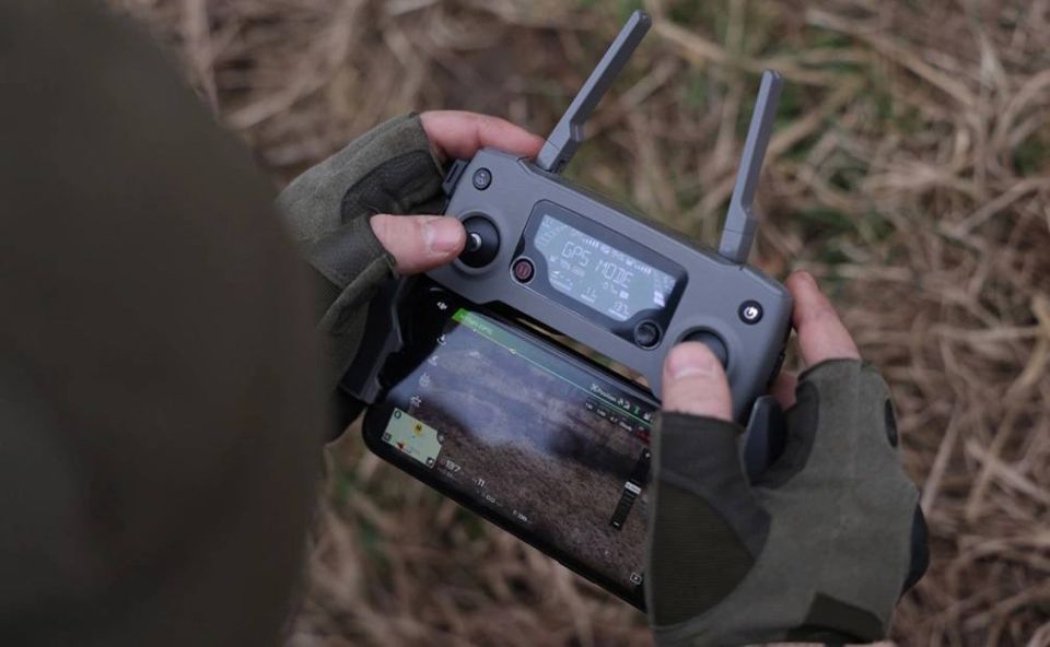 ,      ,        ,       20,  Politico      