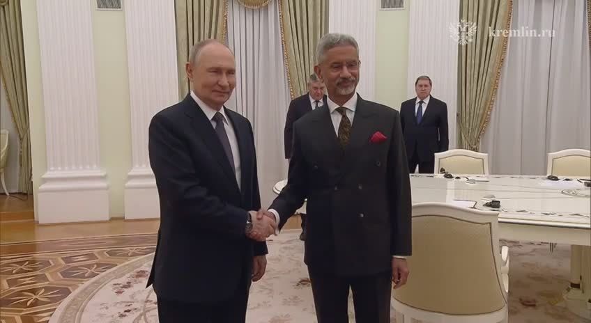 Путин встретился с главой МИД Индии Субраманиамом Джайшанкаром