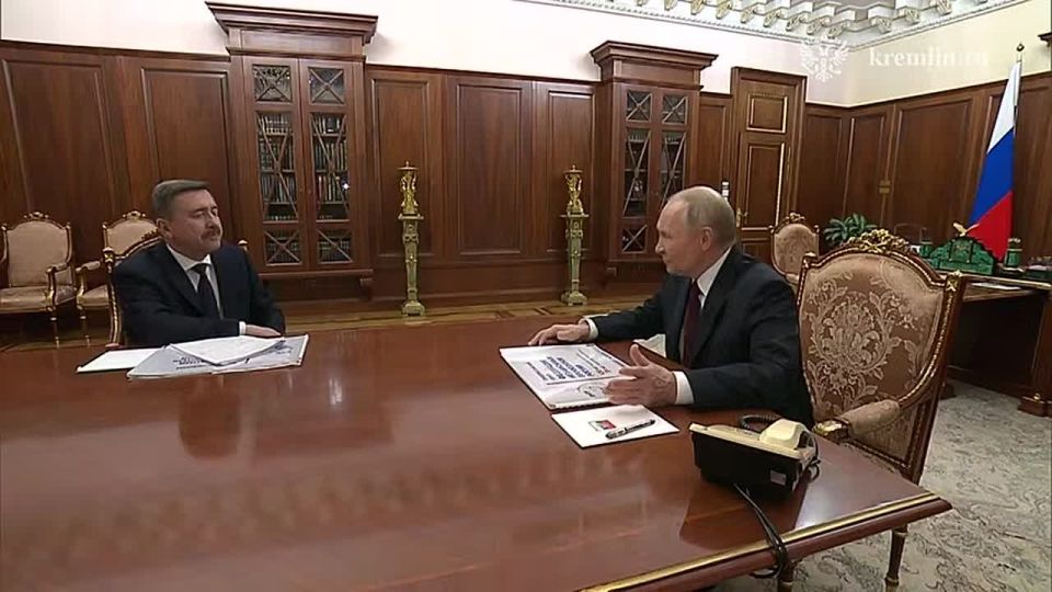 Армен Гаспарян: Изменения в работе ФНПР можно описать как попытку адаптировать крупную структуру к динамичной и современной социальной среде