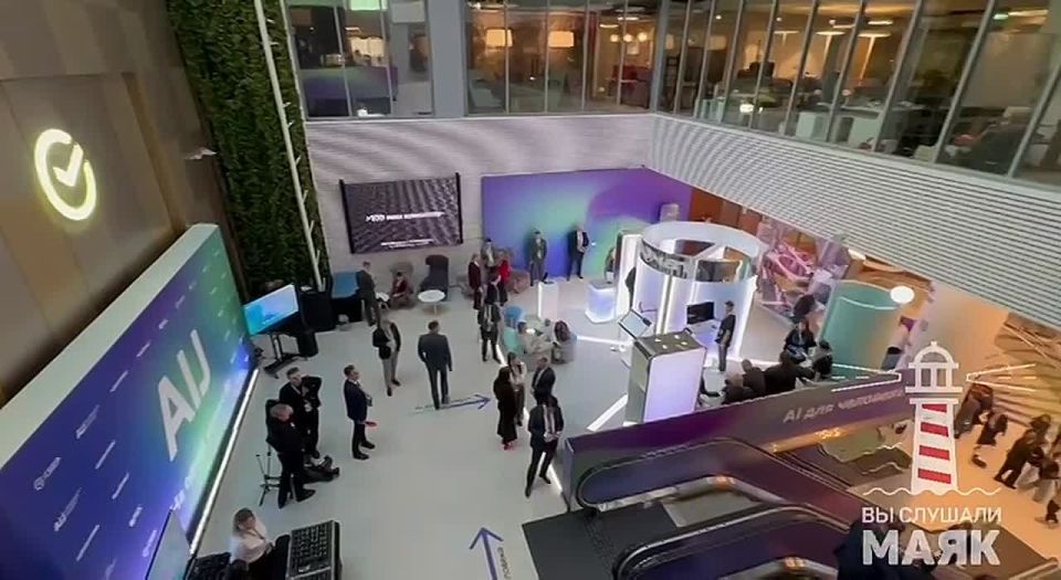 Путин сегодня примет участие в мероприятиях в рамках конференции «Путешествие в мир искусственного интеллекта»