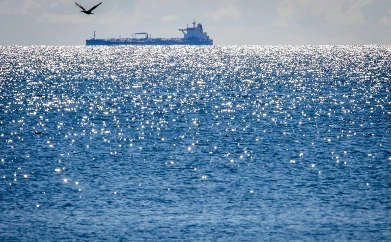      20 ,      ,       ,  Bloomberg  EUObserver