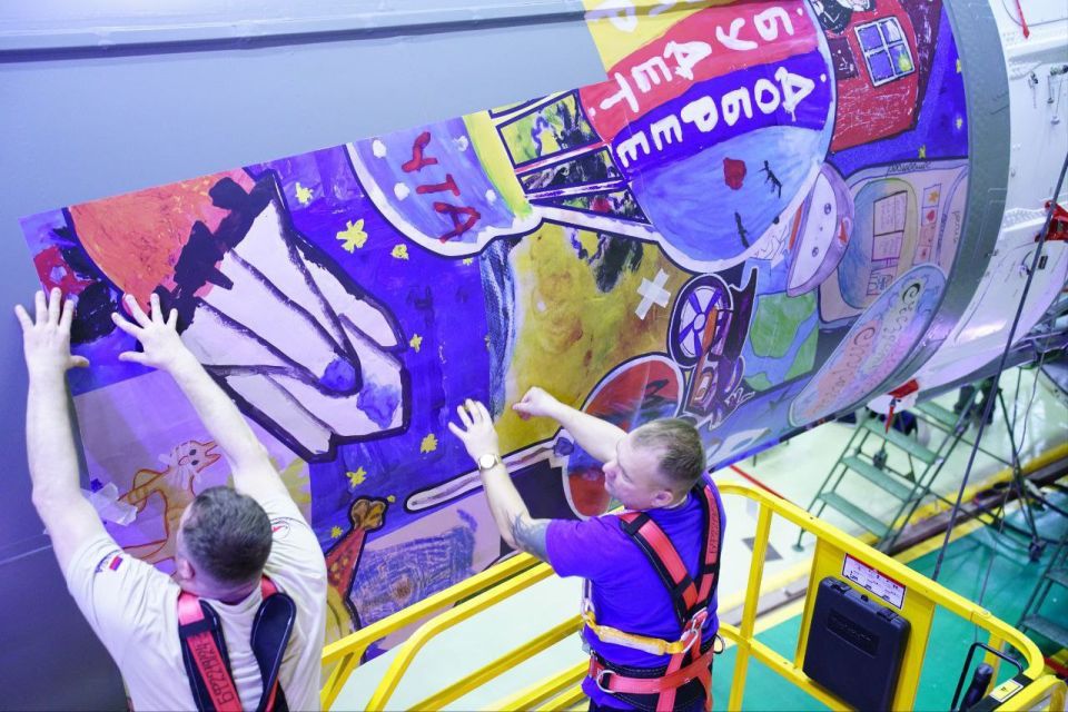       &quot;-2.1&quot;,       &quot; -28&quot;   ,    &quot;&quot;