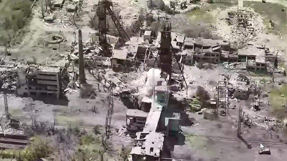  :    8-          ,   FPV-,     ...