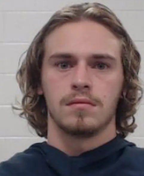 Двое американцев планировали захватить остров у берегов Гаити, убить всех мужчин и взять в секс-рабство женщин и детей — в качестве "наёмников" они выбрали колумбийских бездомных Двое американцев планировали захватить остров у берегов Гаити, убить всех мужчин и взять в секс-рабство женщин и детей — в качестве "наёмников" они выбрали колумбийских бездомных