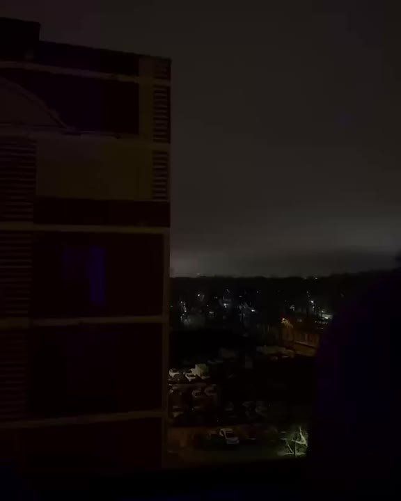 Ледяным дождём и сильным туманом плохая погода в Москве не заканчивается: до среды — «жёлтый» уровень из-за гололедицы