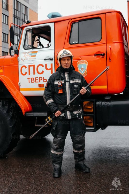 Пламя, которое закалило: 23 года службы Александра Коннова в СПСЧ Пламя, которое закалило: 23 года службы Александра Коннова в СПСЧ