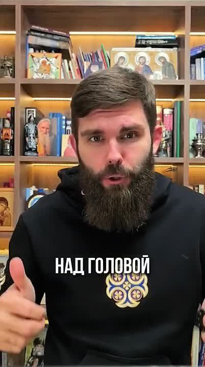 Роман Голованов: Самолёт реально падал. На борту была чудотворная икона