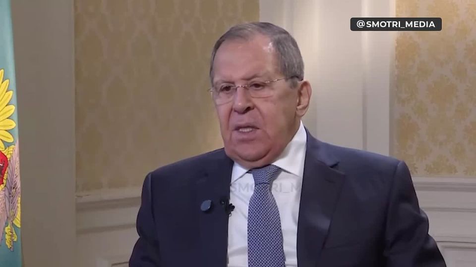 Россия за время украинского конфликта сплотилась и очистилась от тех, кто был неискренен в отношениях с Родиной — Лавров