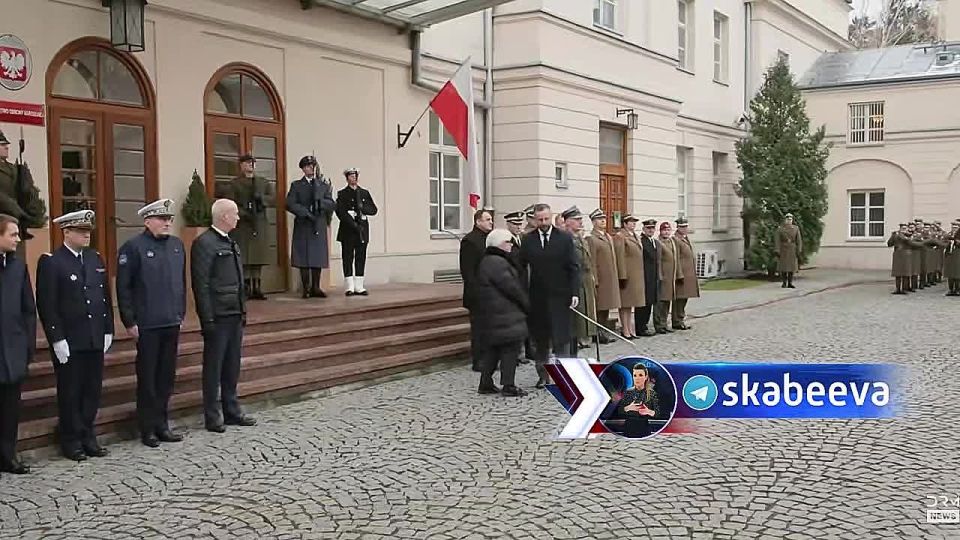 Министр обороны Франции Катрин Вотрен прибыла в Польшу обсудить войну до последнего украинца