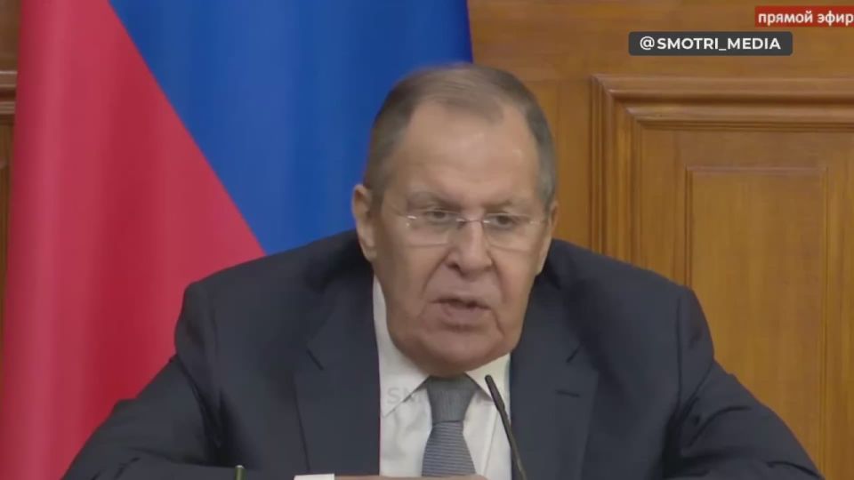 У ЕС колониальный менталитет — Лавров