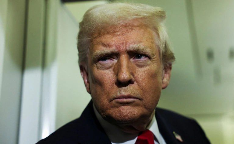     The New York Times (NYT)   -  25      ,    ,     ,  ...