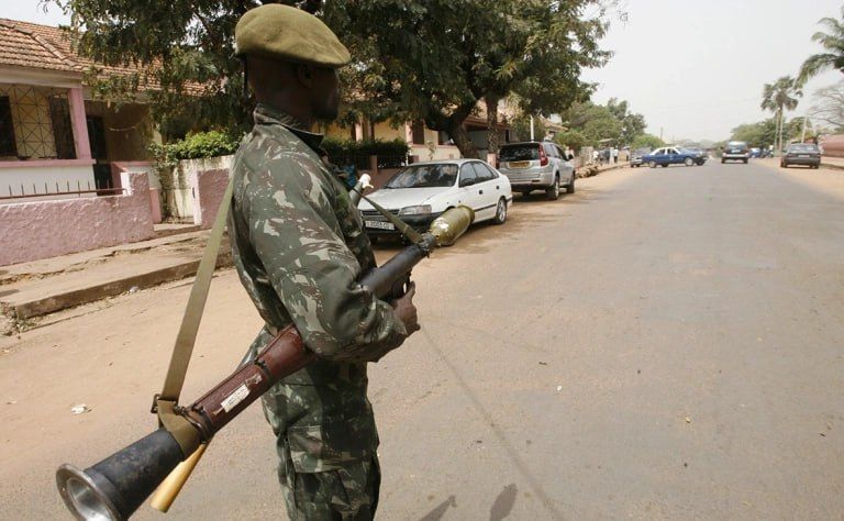    -   -   ,        ,   Africaguinee