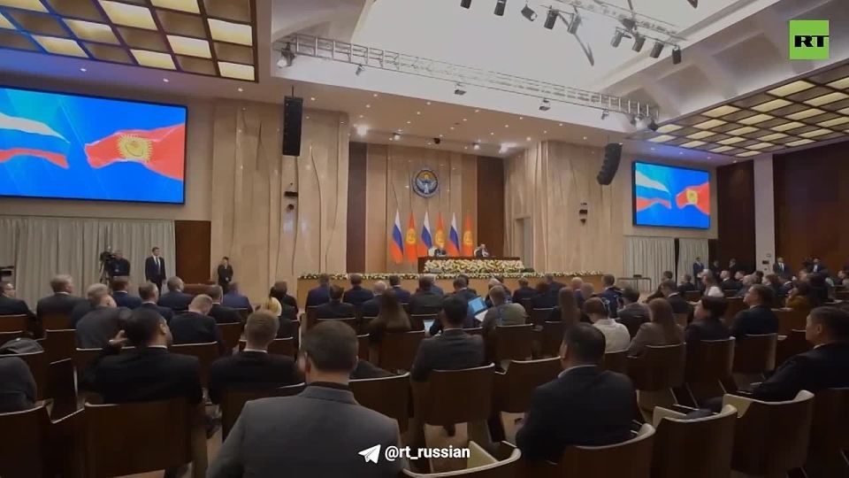 Россия высоко ценит, что в Киргизии повсеместно и свободно используется русский язык, а руководство страны поддерживает его применение