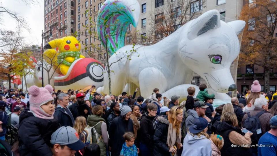 Гигантских Лабубу, Пикачу, Базза Лайтера и других популярных персонажей в виде воздушных шаров надули в Нью-Йорке Гигантских Лабубу, Пикачу, Базза Лайтера и других популярных персонажей в виде воздушных шаров надули в Нью-Йорке