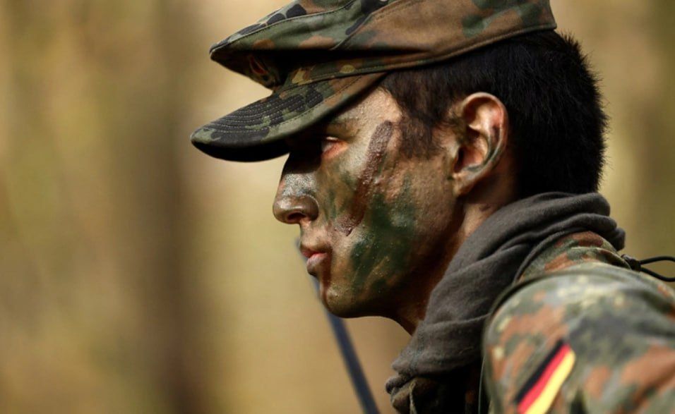          ,  The Wall Street Journal