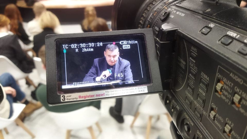       ,     ,        -,       , ...