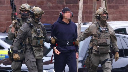      ,    &quot; &quot;  2022     