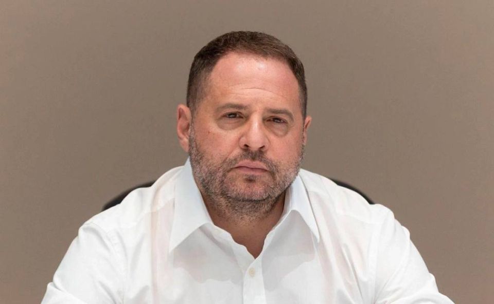     ()      ()            , ...