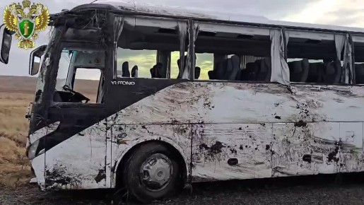 Автобус с детьми-спортсменами съехал в кювет в Челябинской области, сообщает ГАИ региона