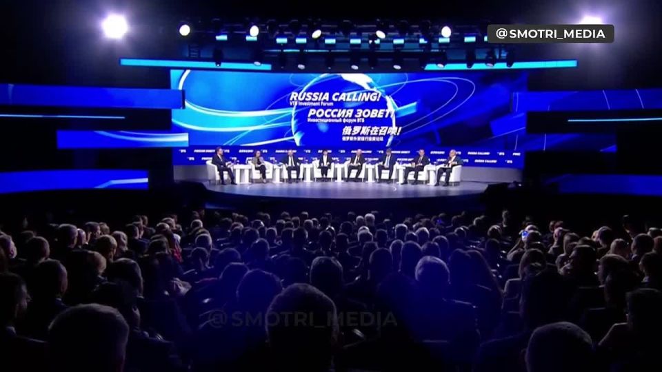 – Почему вам не удается убедить монетарные власти страны в правоте вашей позиции?