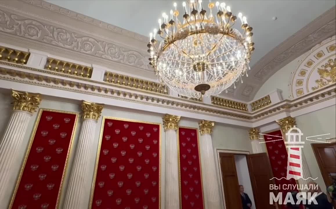 С минуту на минуту Ушаков подведет итоги российско-американских переговоров в Кремле