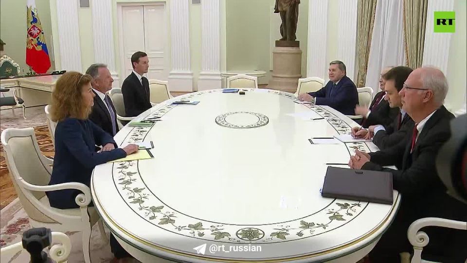 Уиткофф и Кушнер доложили Трампу об итогах переговоров с Путиным